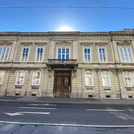 Geraeumige Altbauwohnung Im Zentrum Graz Exterior foto